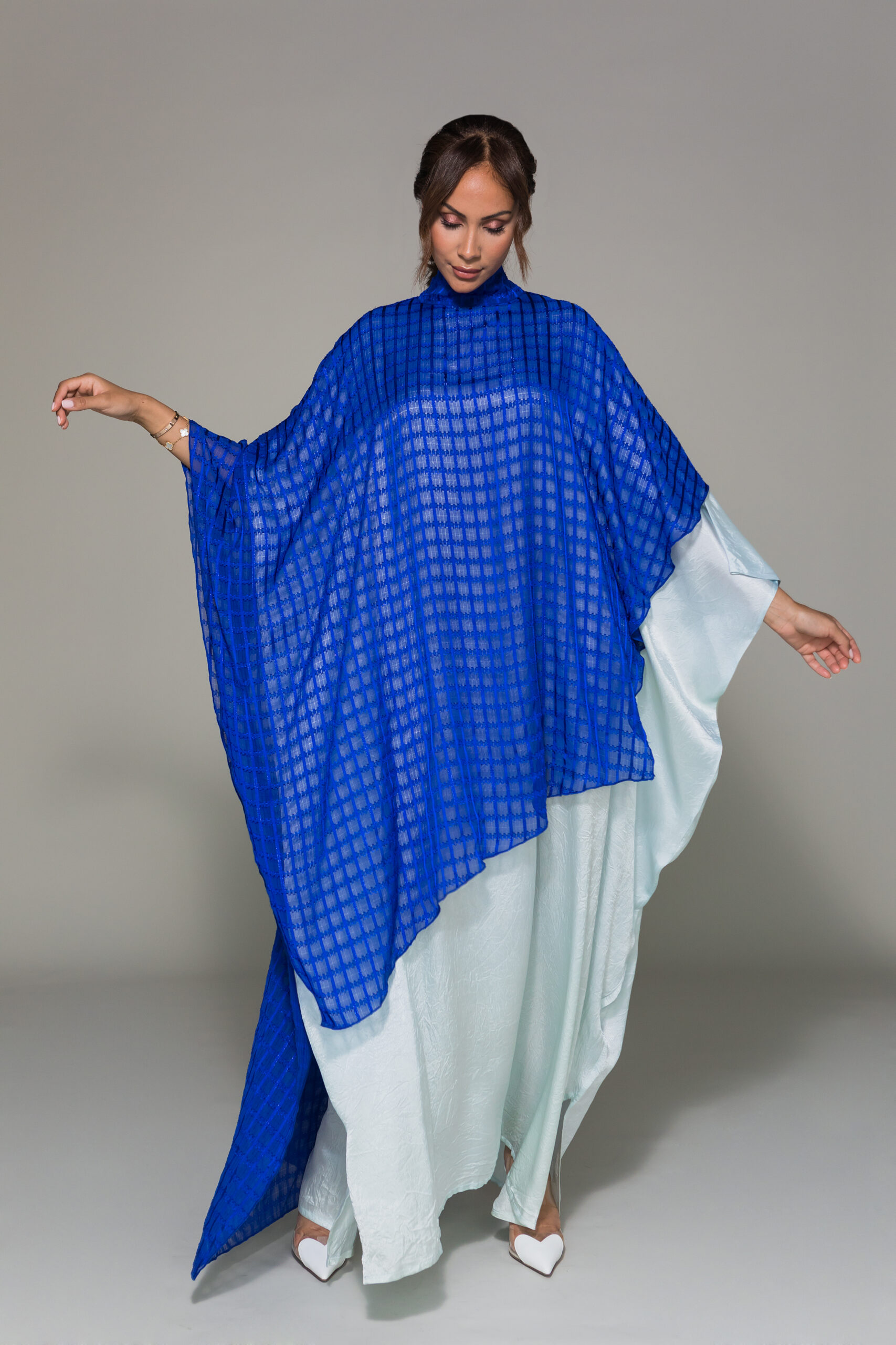 abaya bleu colorblock