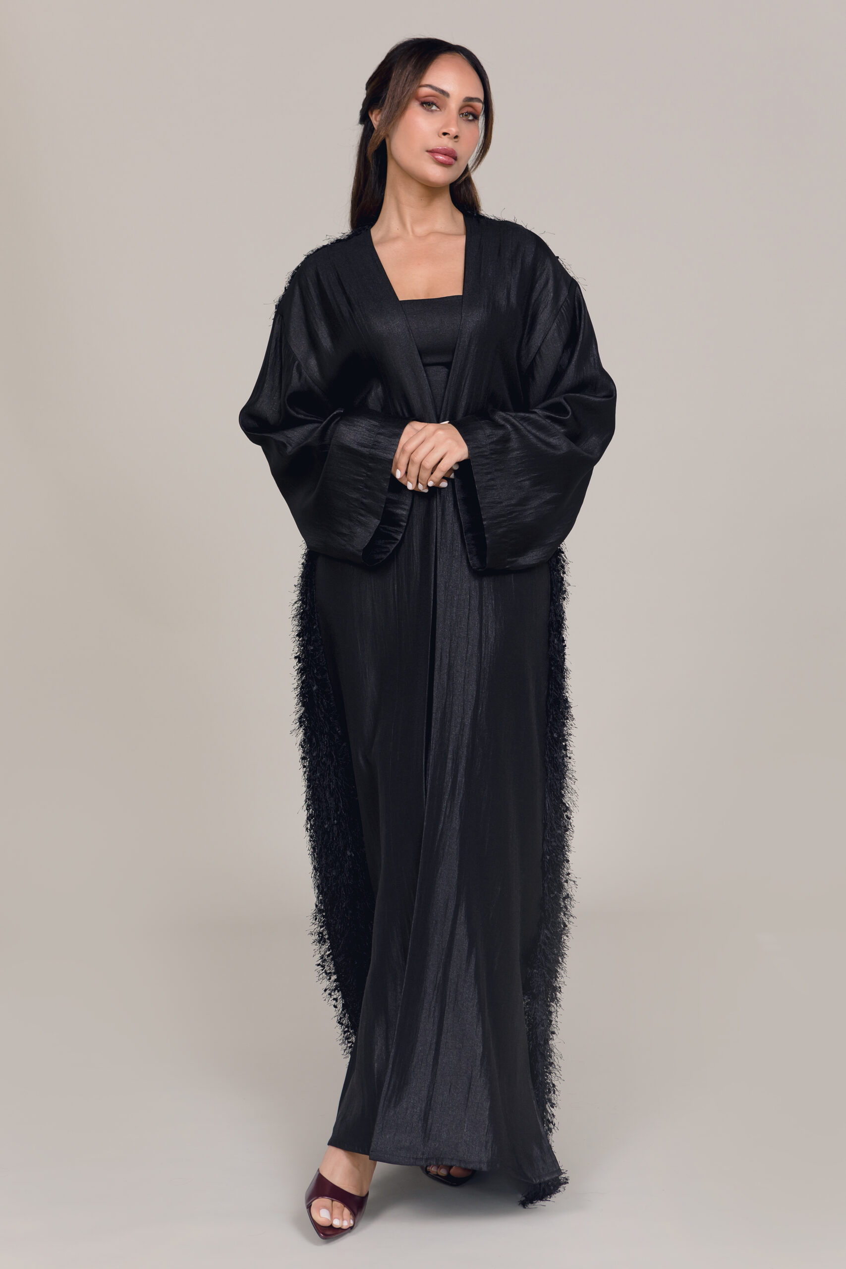 BLACK PLUME ABAYA