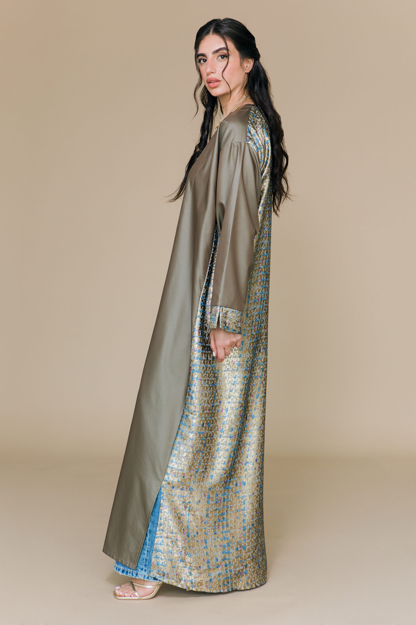 ABAYA BRONZE SHINE