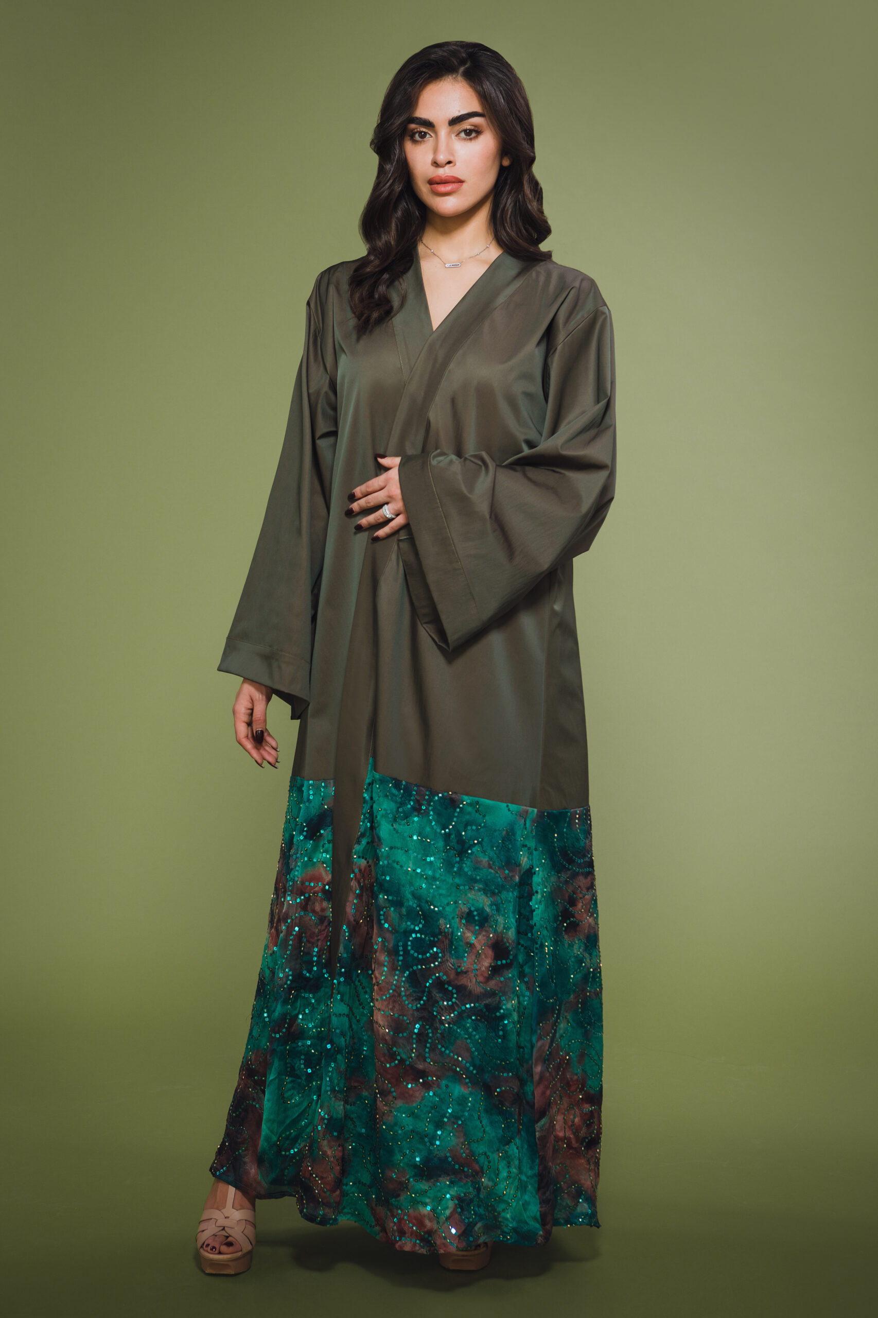 ABAYA GREEN SHADOW