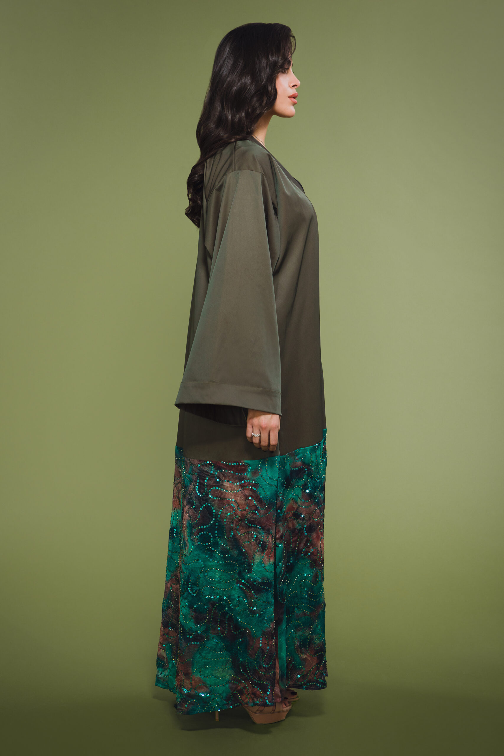 ABAYA GREEN SHADOW