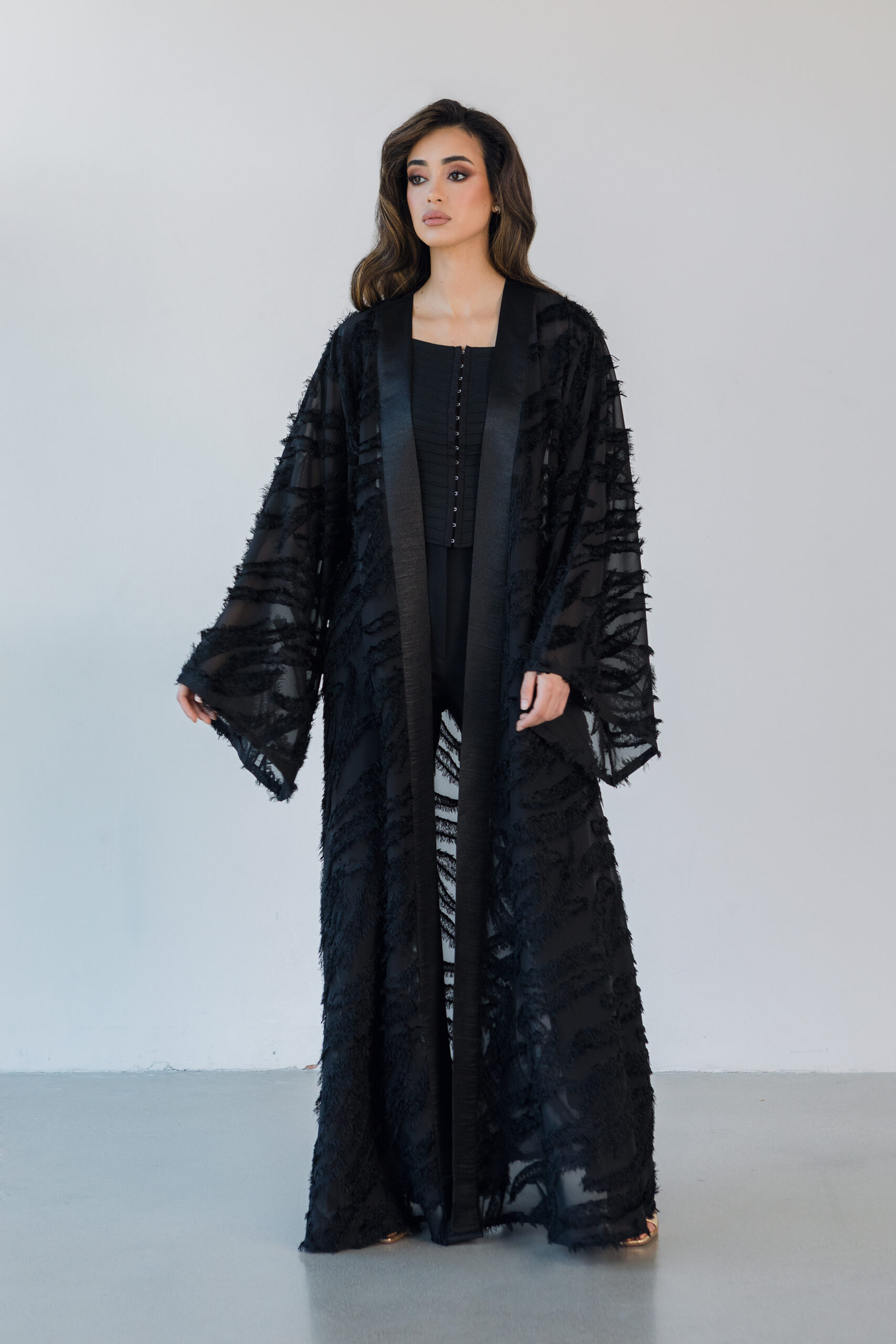 ABAYA BLACK FEATHER