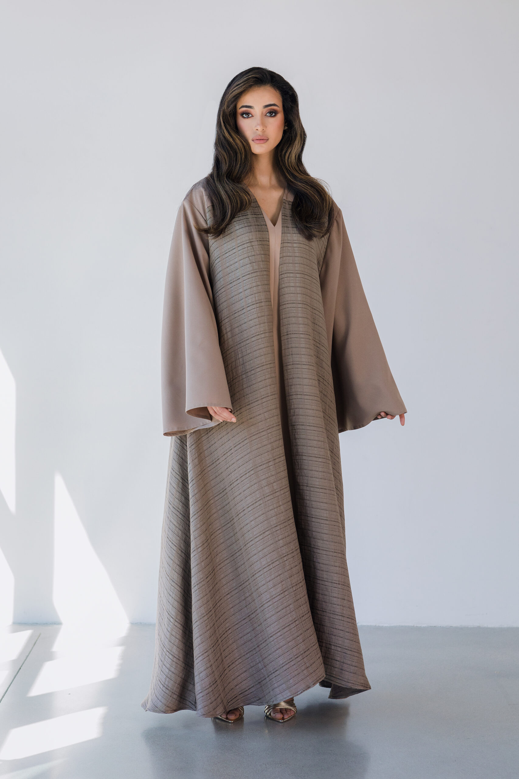 ABAYA NUDE