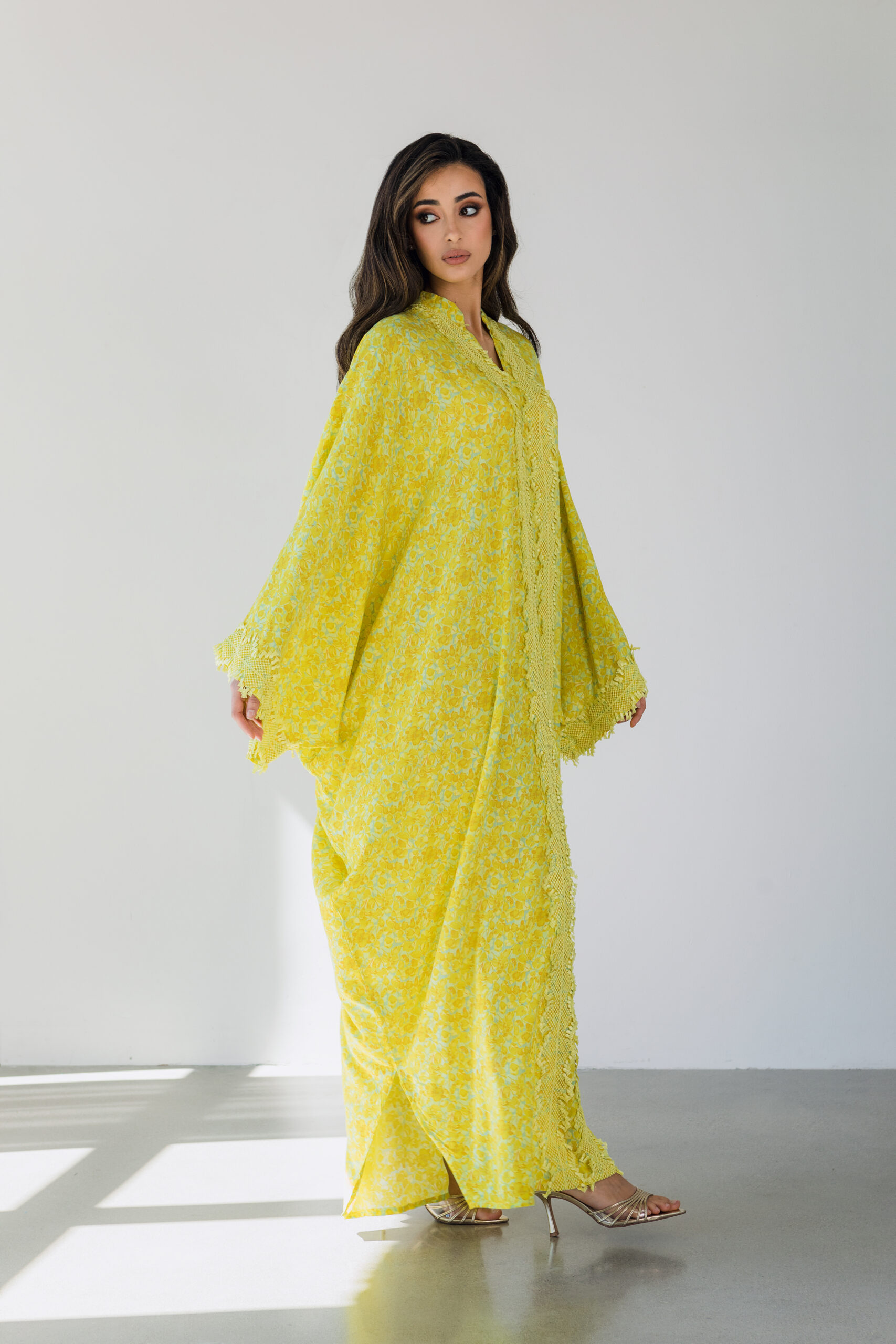 ABAYA BEIT YELLOW