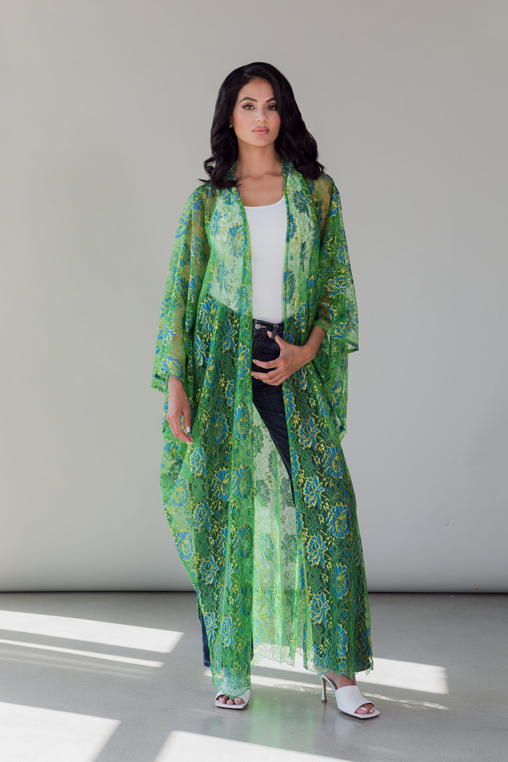 ABAYA SUMMER DENTELLE FLEURS