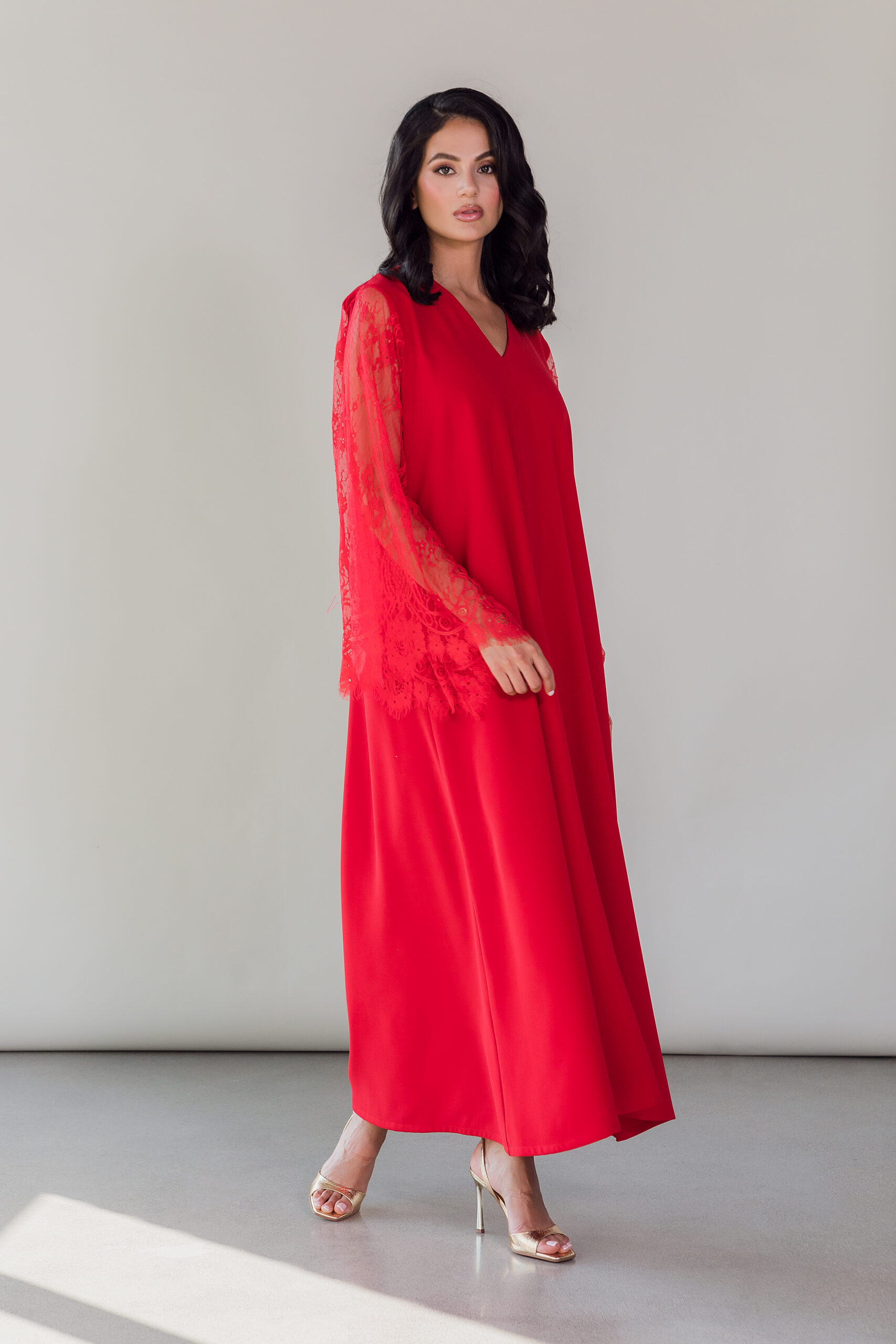 LADY IN RED