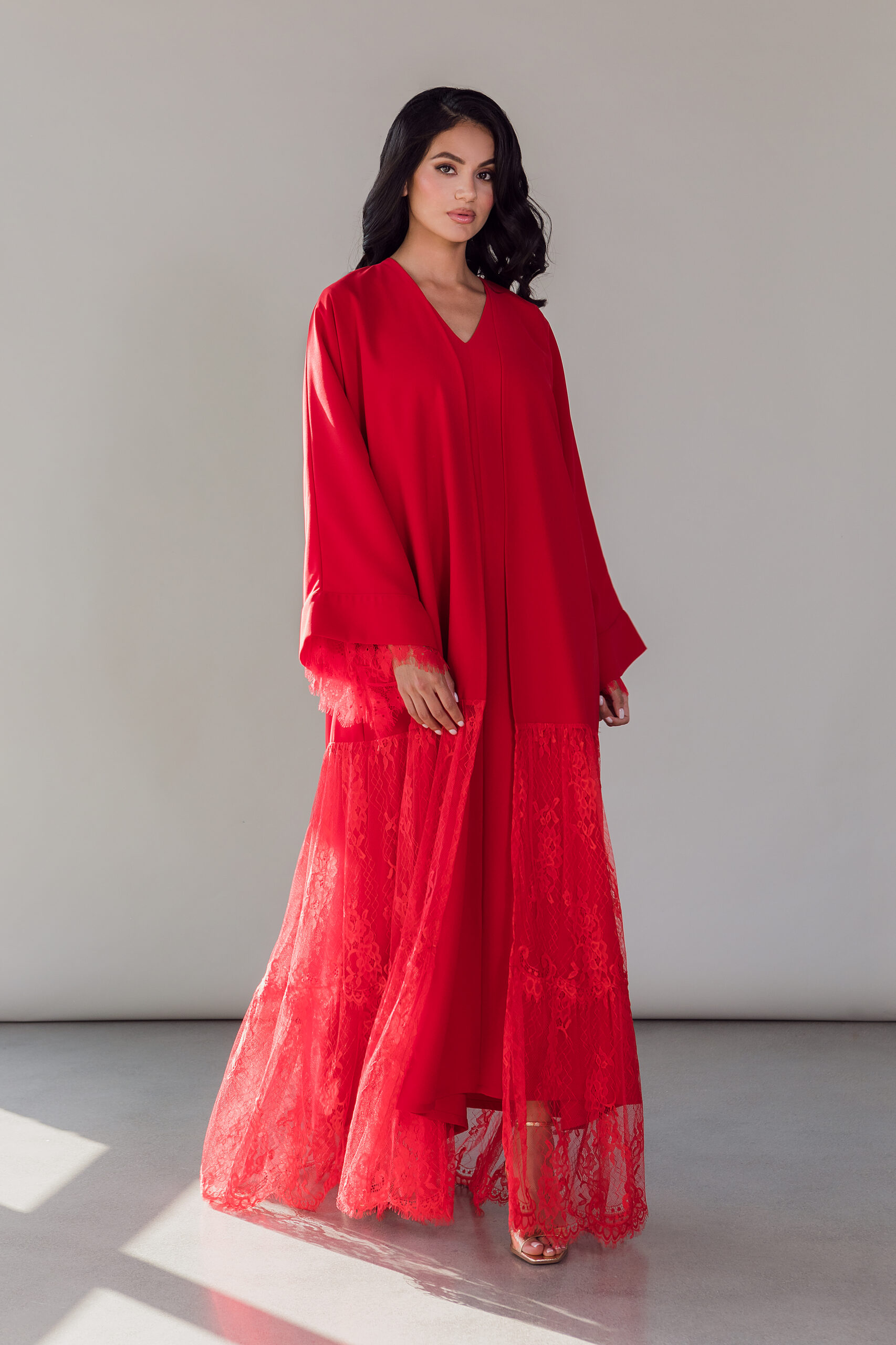 ABAYA RED AMOUR