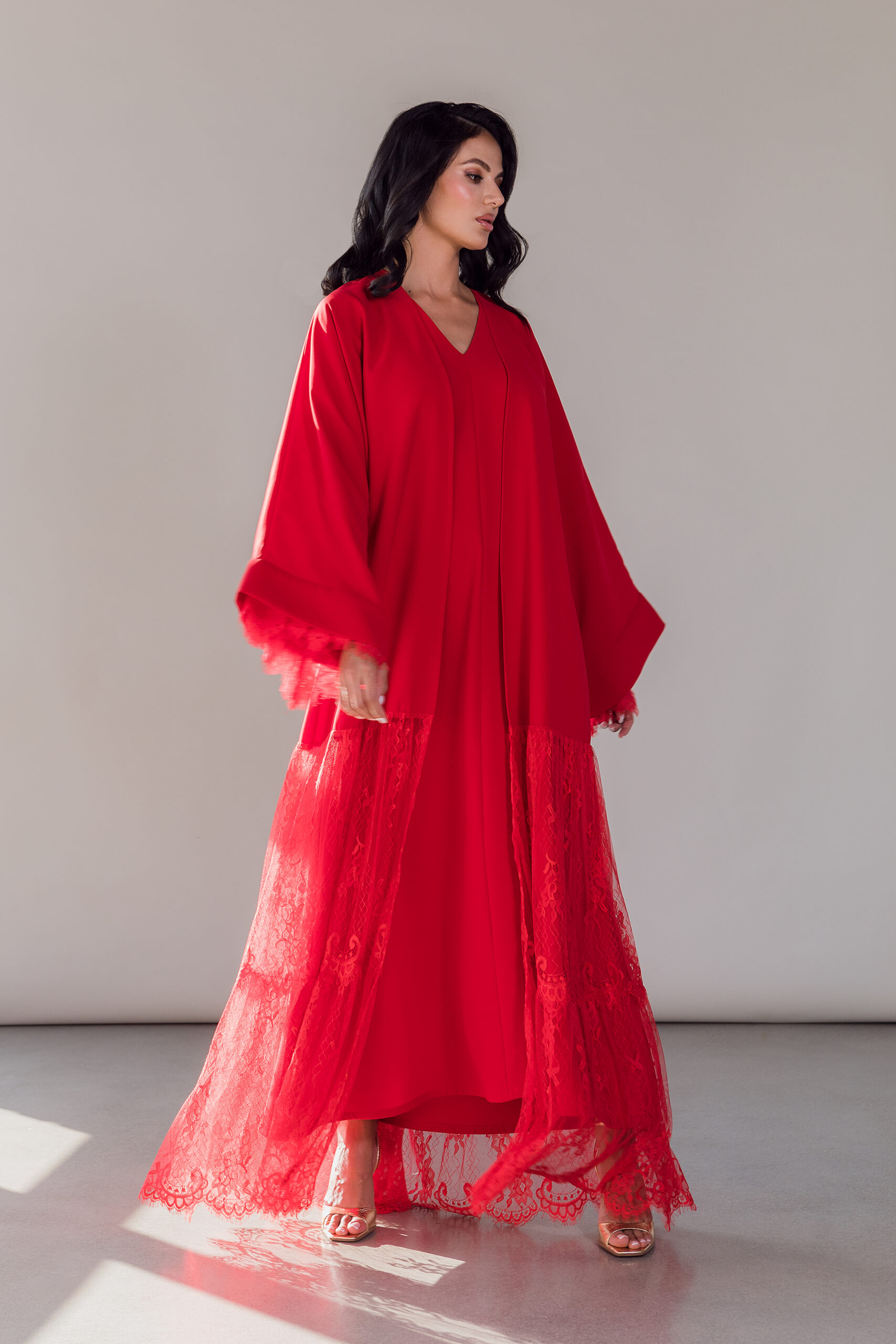 ABAYA RED AMOUR