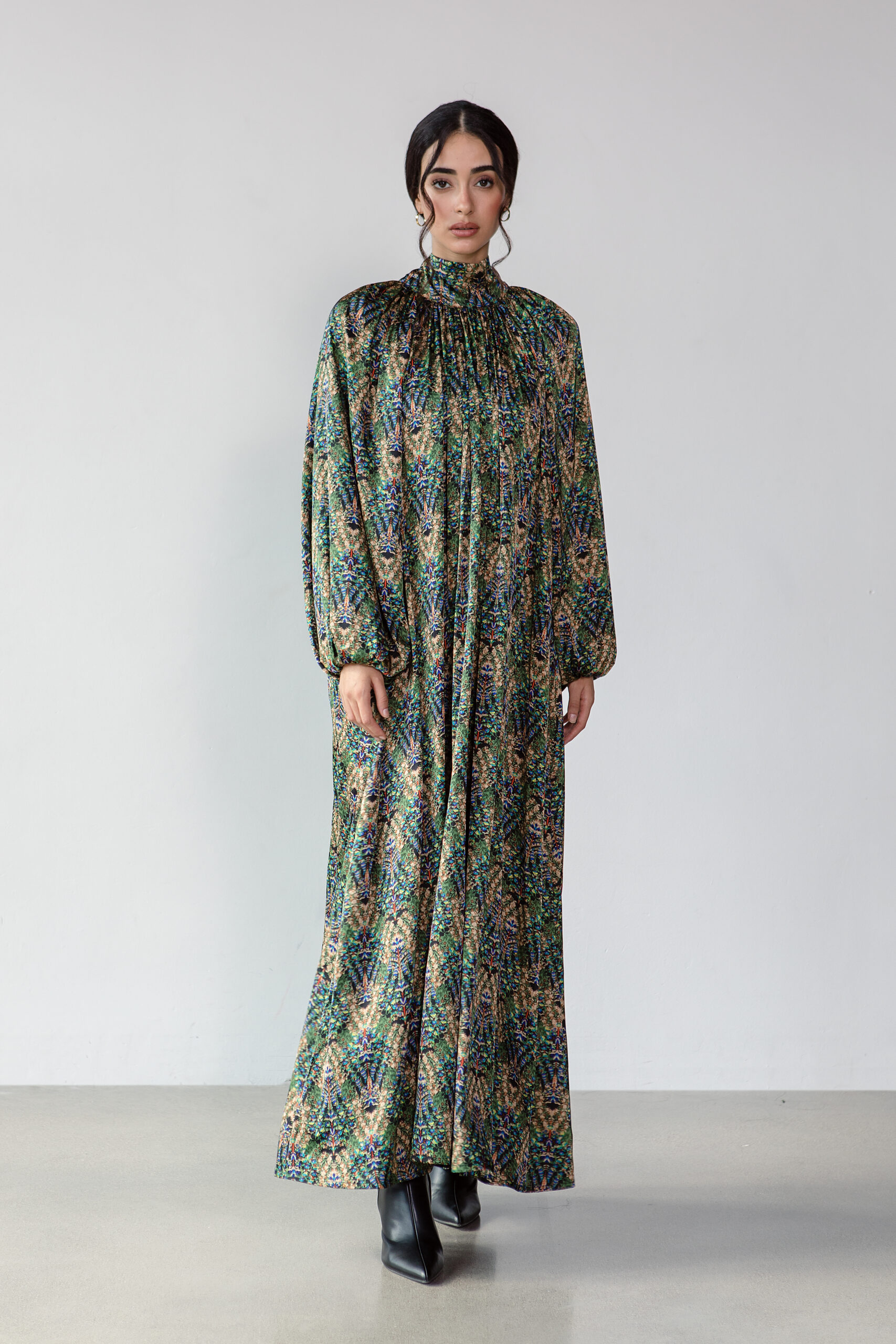 ROBE TAOUS